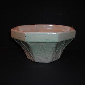 Vintage HAEGER embossed diamond rope design PLANTER